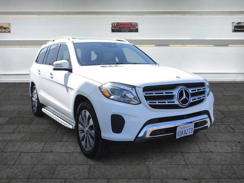 2017 Mercedes-Benz GLS GLS450's photo