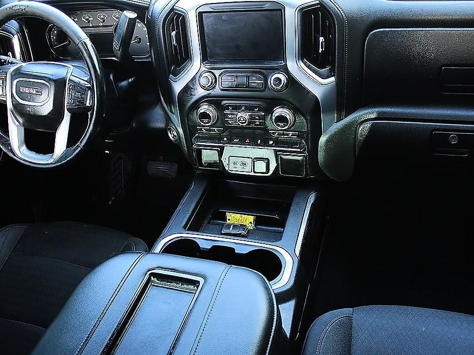 GMC Sierra photo 17