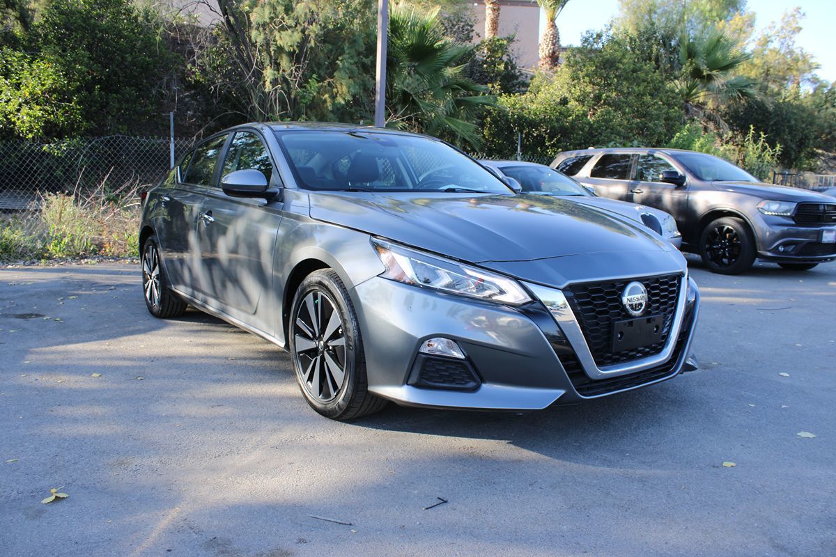 2021 Nissan Altima 2.5 SV's photo