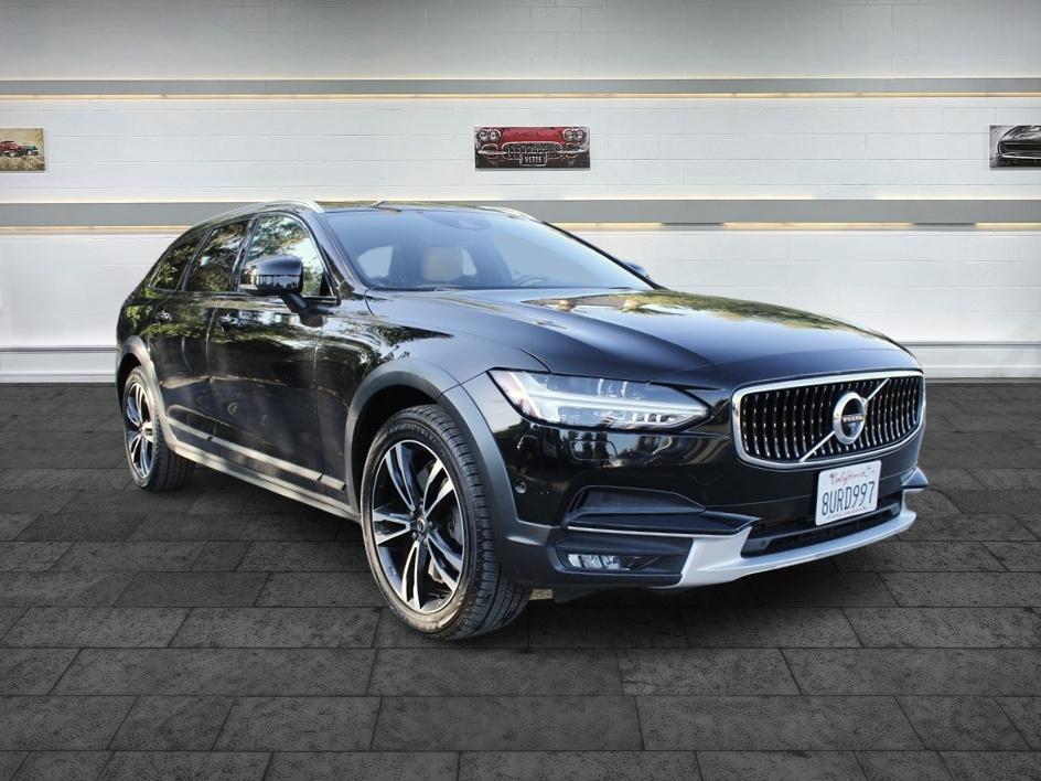 2018 Volvo V90 Cross Country T5 AWD's photo