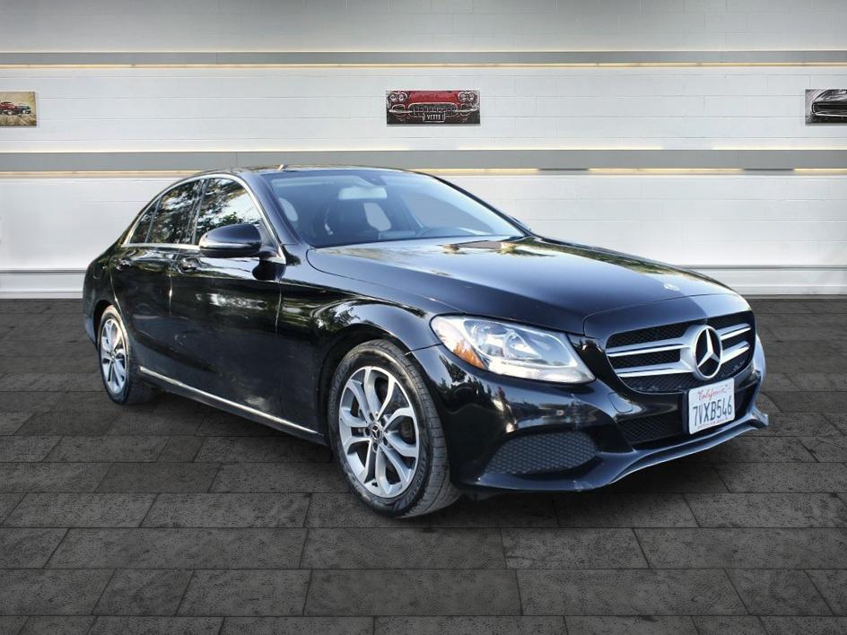 2017 Mercedes-Benz C-Class C300's photo