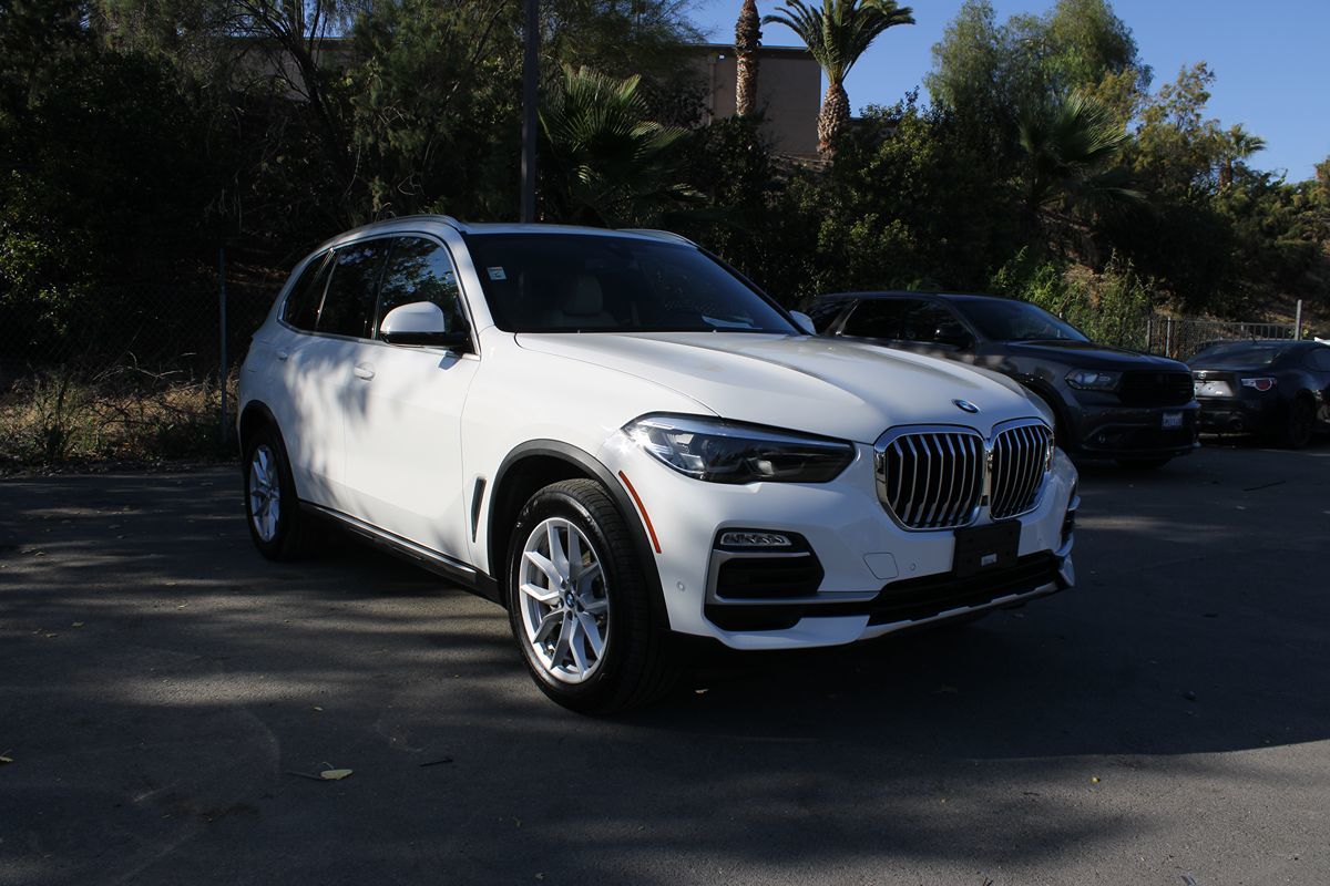 2020 BMW X5 sDrive40i's photo