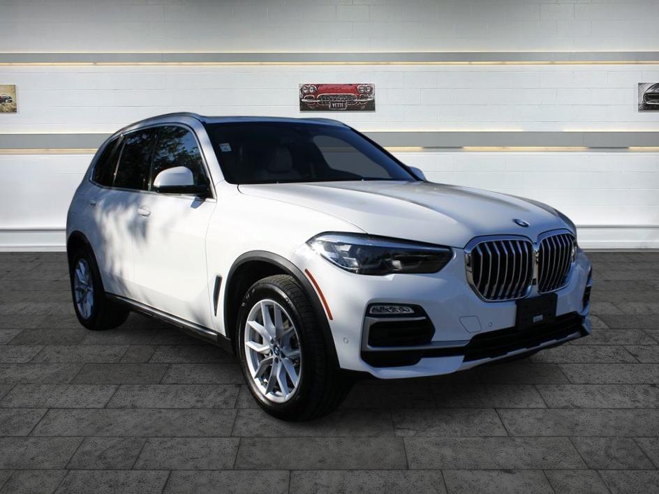 2020 BMW X5 sDrive40i's photo