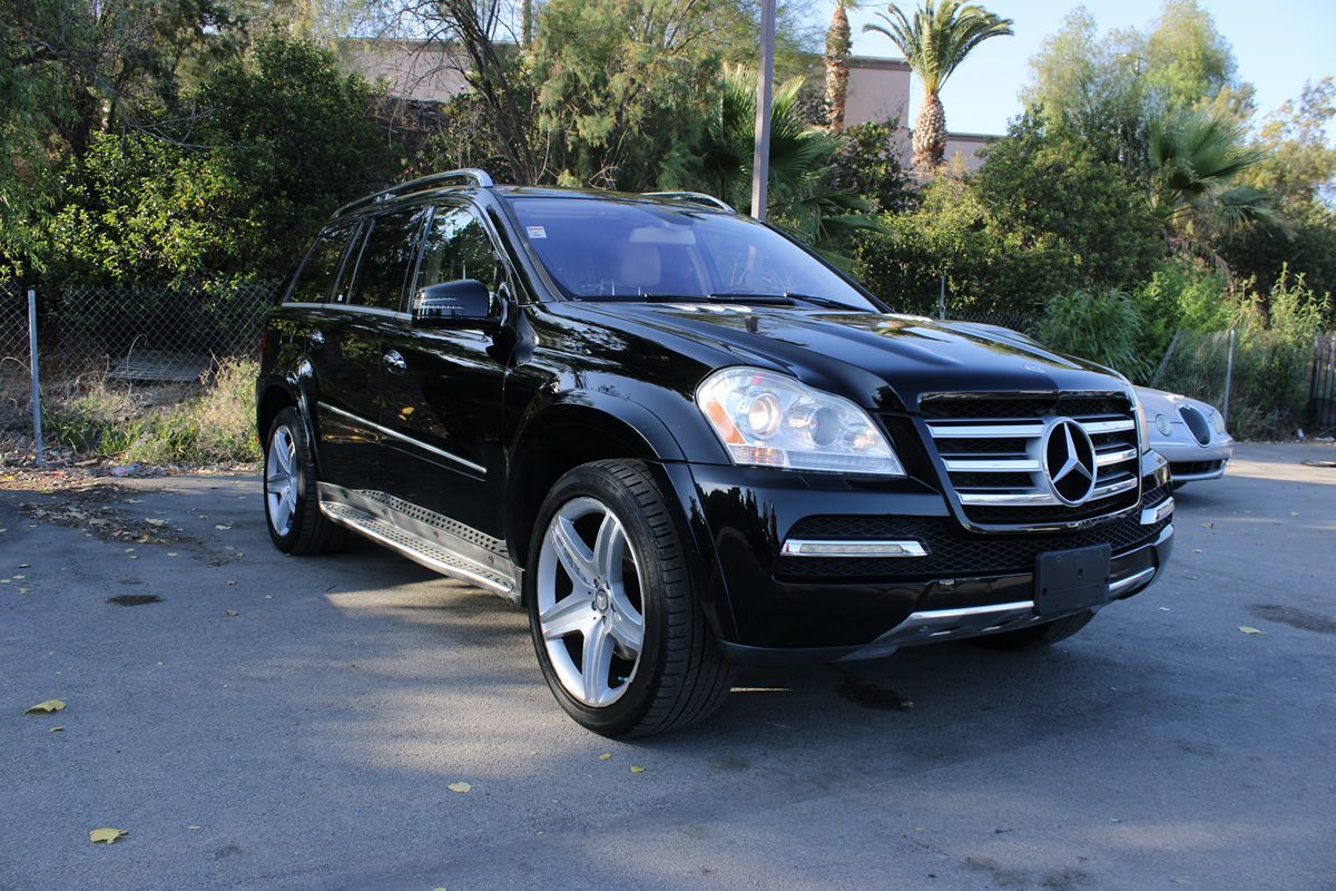 2012 Mercedes-Benz GL-Class GL550's photo