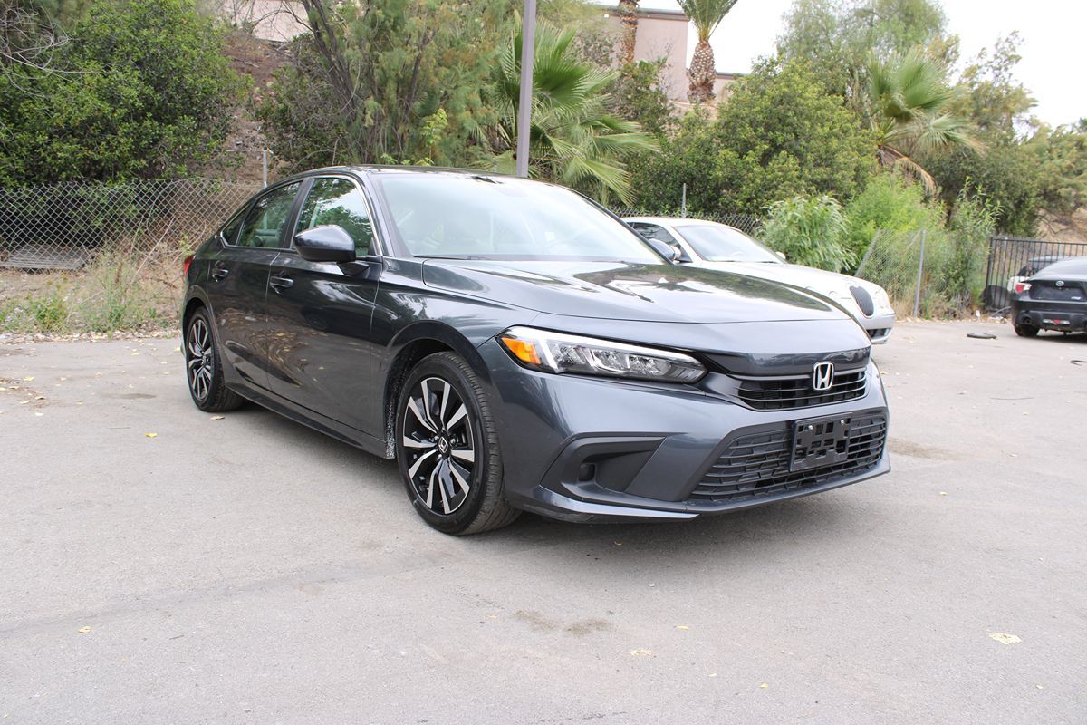 2024 Honda Civic EX CVT's photo