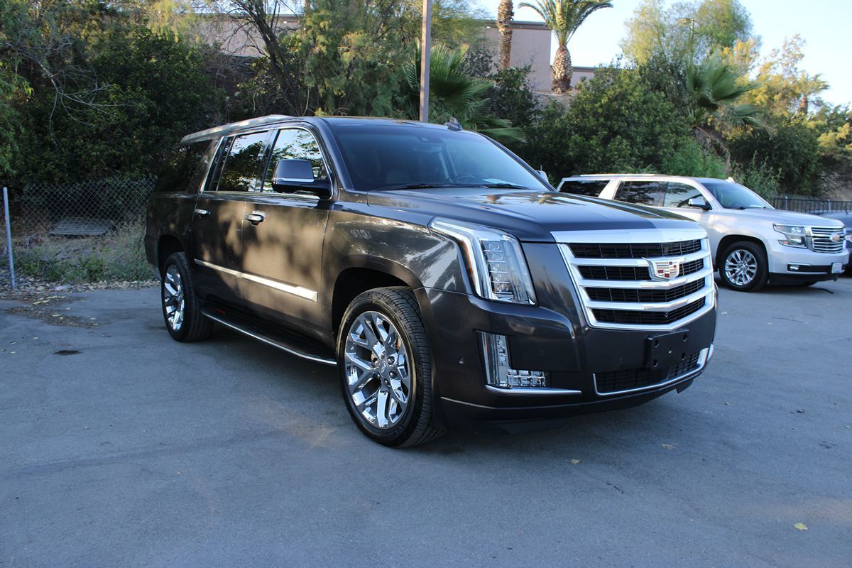 2017 Cadillac Escalade ESV 2WD Premium Luxury's photo