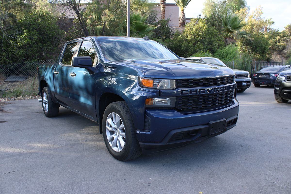 2021 Chevrolet Silverado 1500 Custom Crew Cab Short Box's photo