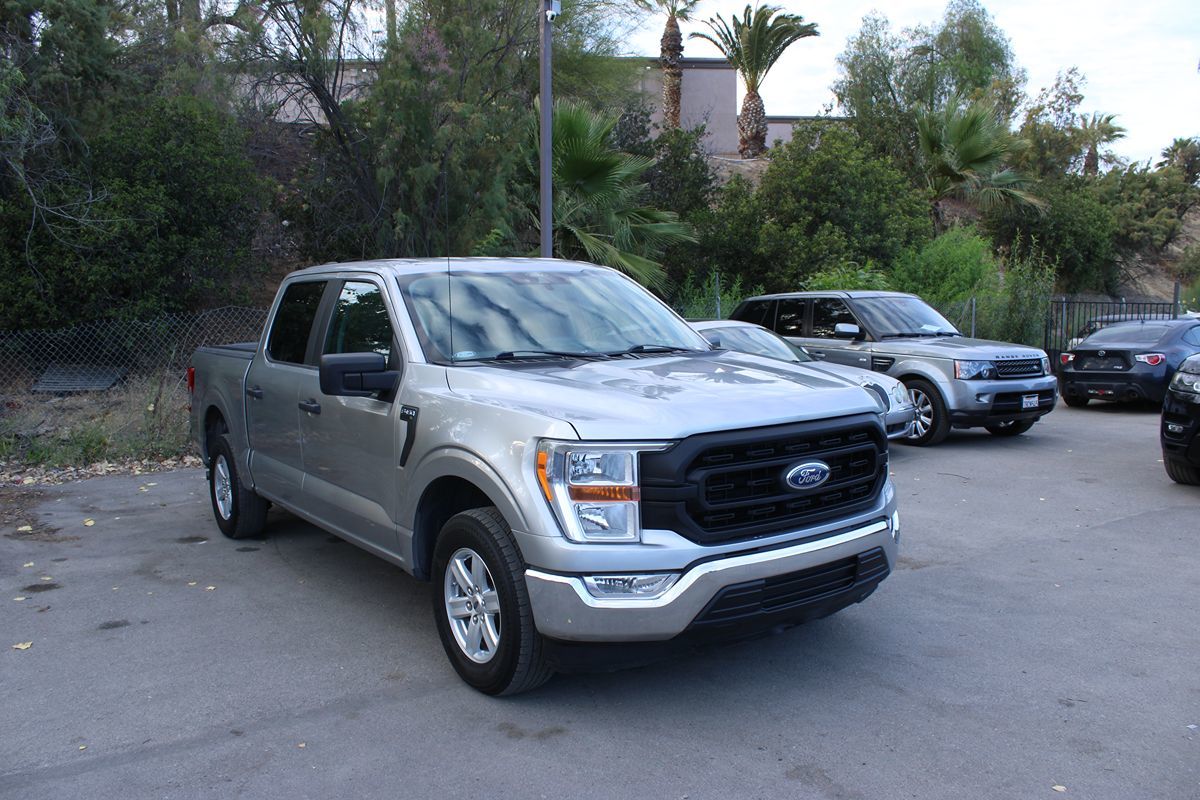2021 Ford F-150 XL SuperCrew 5-1/2 Box's photo