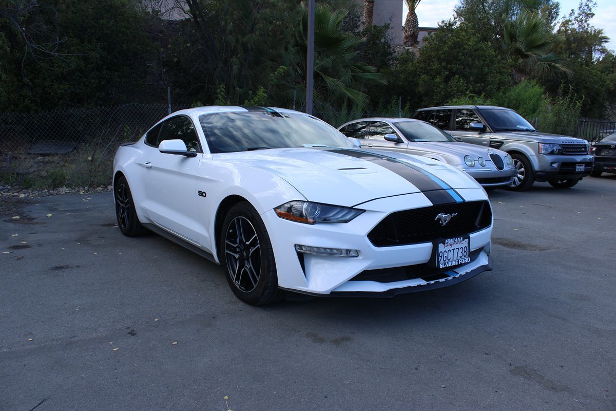 2021 Ford Mustang GT Coupe's photo