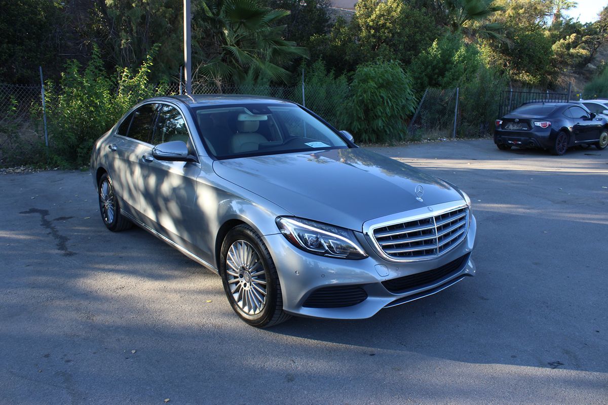 Palladium Silver Metallic 2016 Mercedes-Benz C-Class C 300 Luxury Sedan Rear-Wheel Drive Automatic