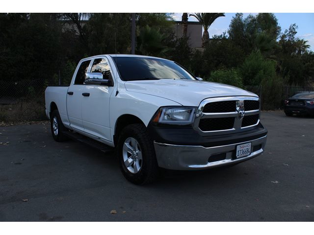 Bright White Clearcoat 2017 RAM 1500 Pickup Truck Four-Wheel Drive Automatic