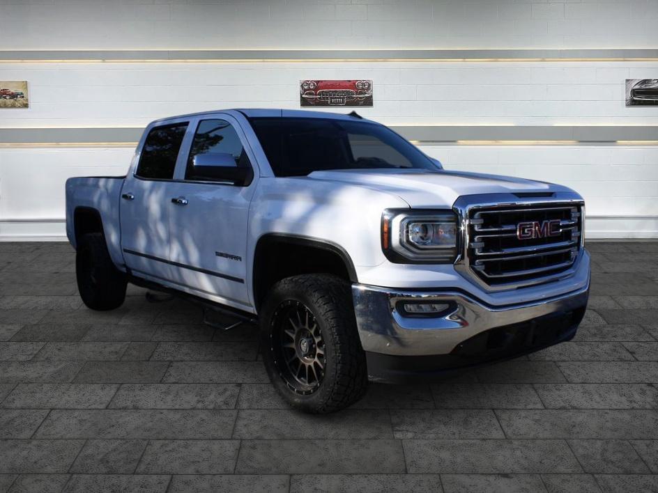 2017 GMC Sierra 2WD Crew Cab Short Box SLT's photo