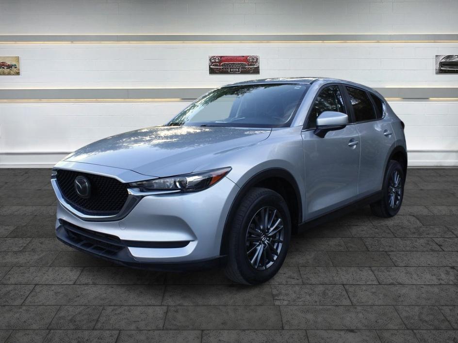 View vehicle photo 3