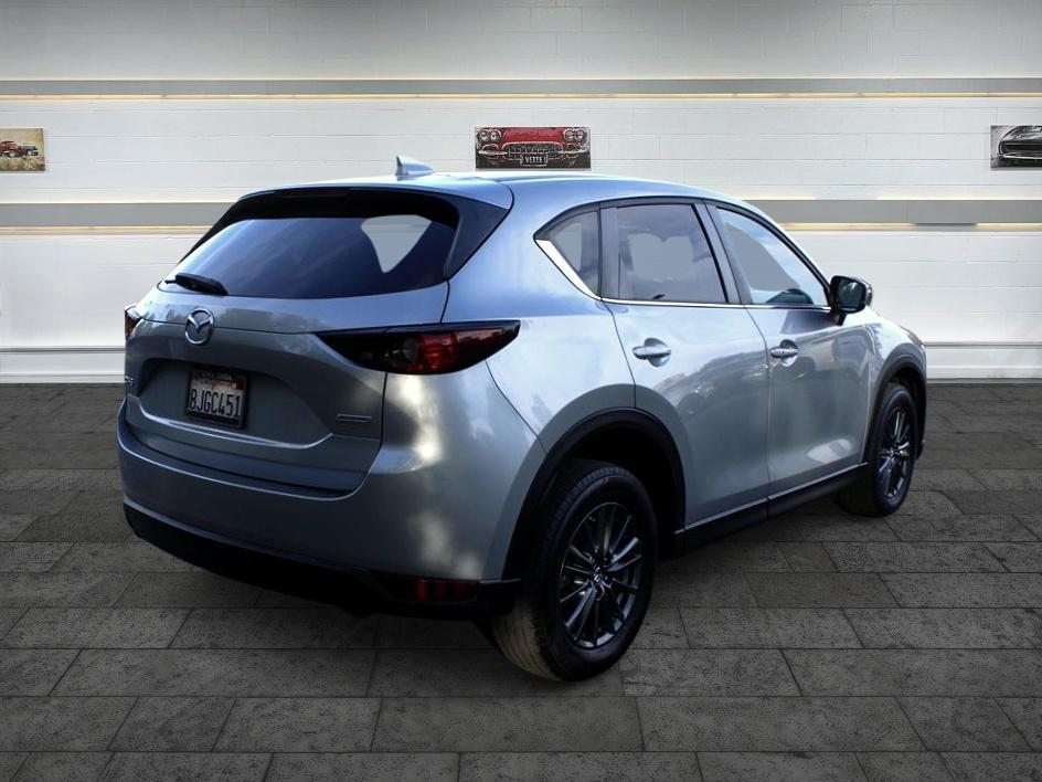 View vehicle photo 5