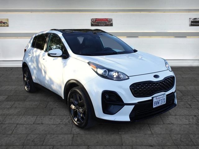 Snow White Pearl 2021 Kia Sportage SUV / Crossover Front-Wheel Drive Automatic