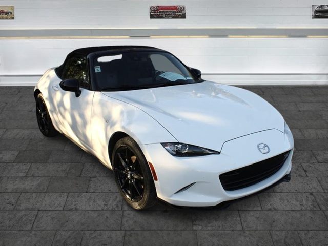2021 Mazda MX-5 Miata Club RWD