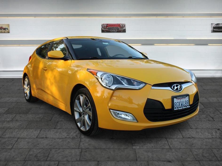 2017 Hyundai Veloster 