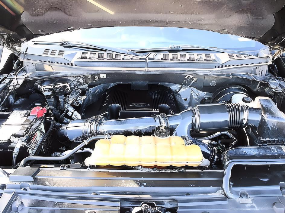 Ford F-150 photo 22