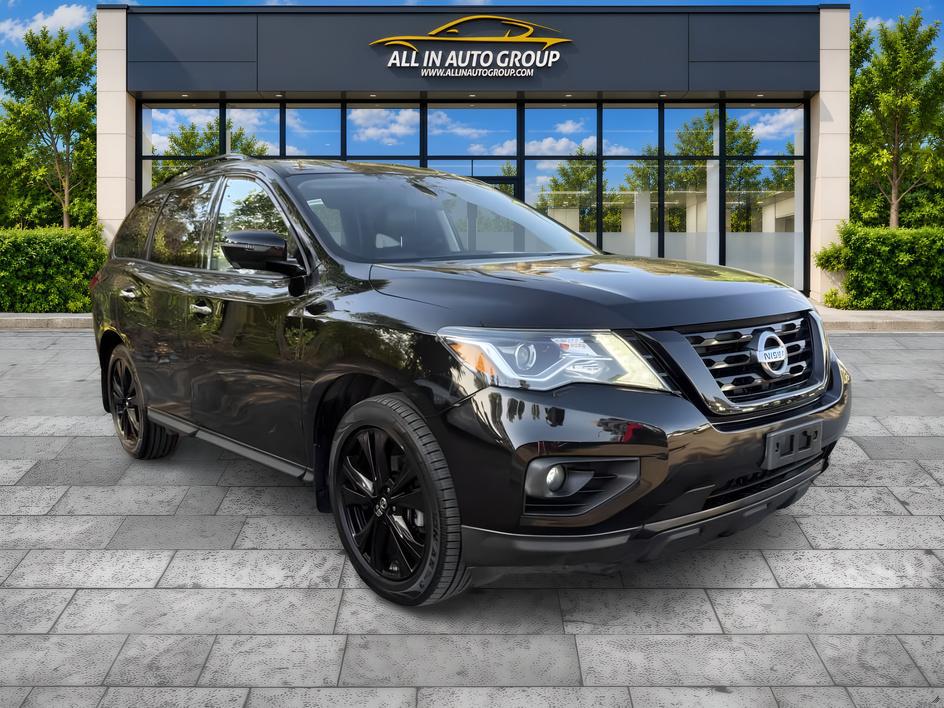 2018 Nissan Pathfinder MIDNIGHT EDITION PACKAGE