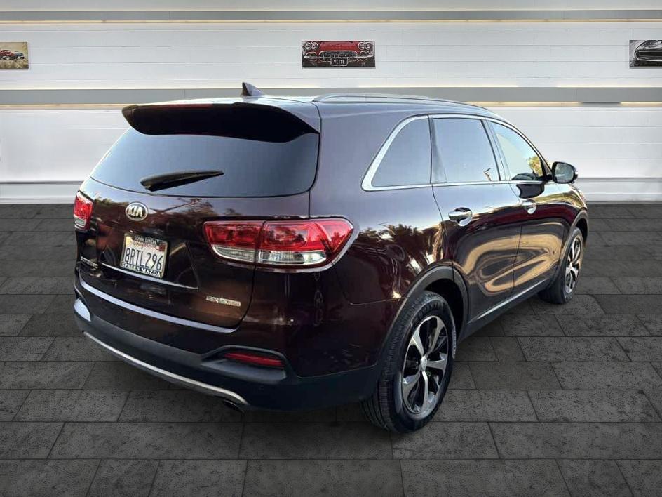 Kia Sorento photo 7