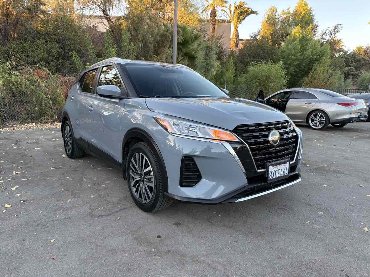 2021 Nissan Kicks SV