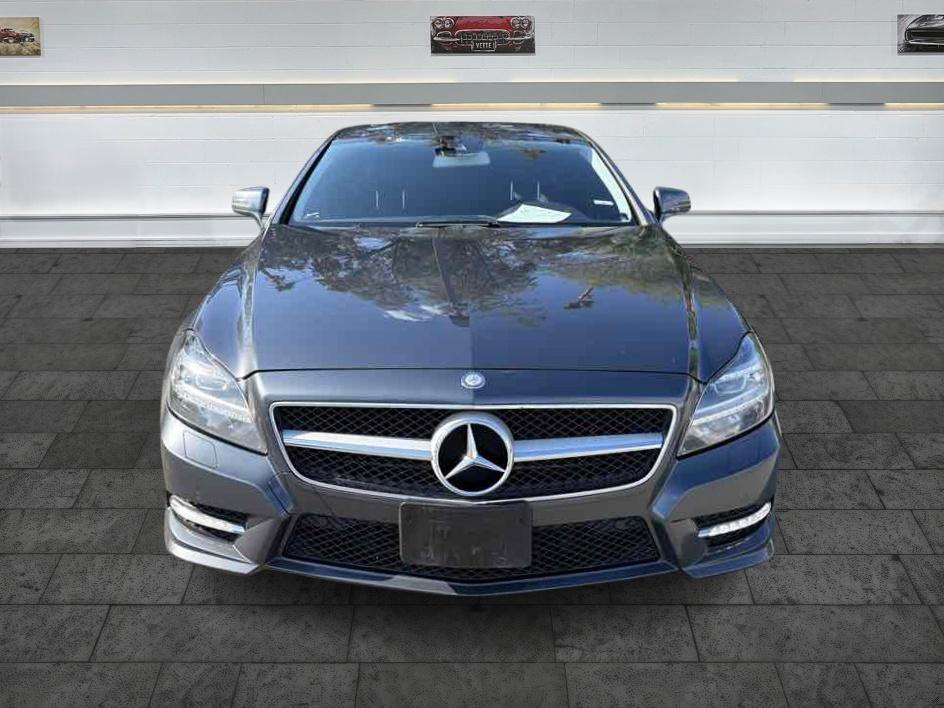 Mercedes-Benz CLS photo 2