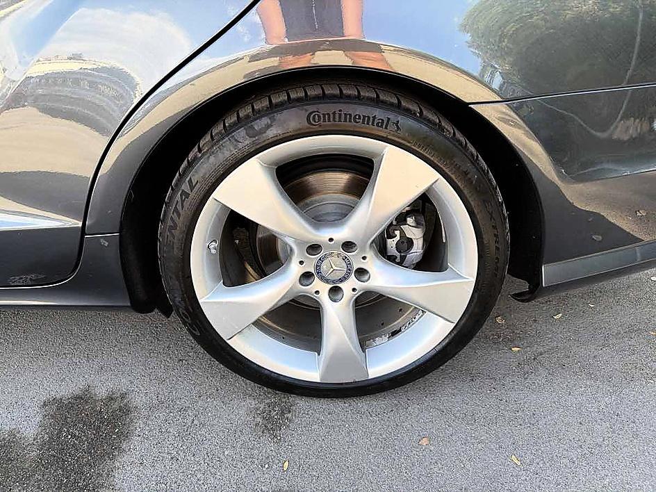 Mercedes-Benz CLS photo 9