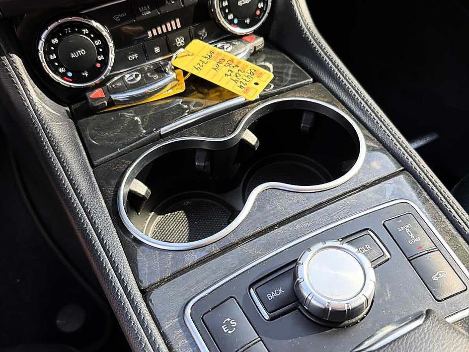 Mercedes-Benz CLS photo 12
