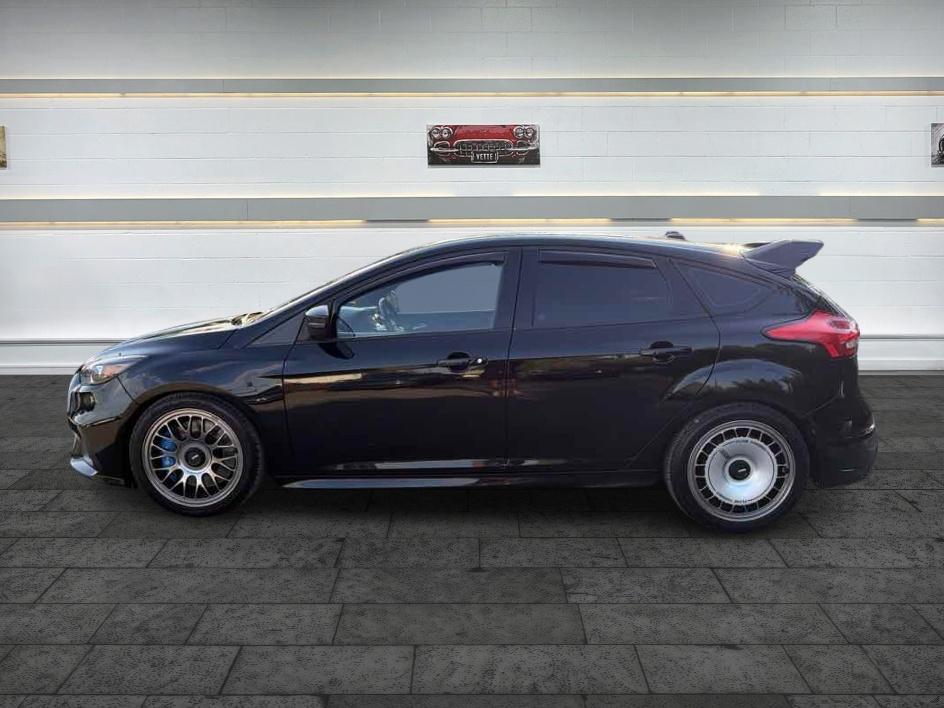 Ford Focus photo 4