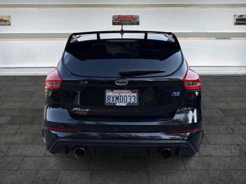 Ford Focus photo 6