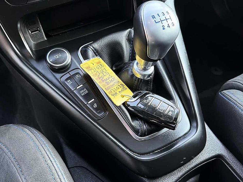 Ford Focus photo 16