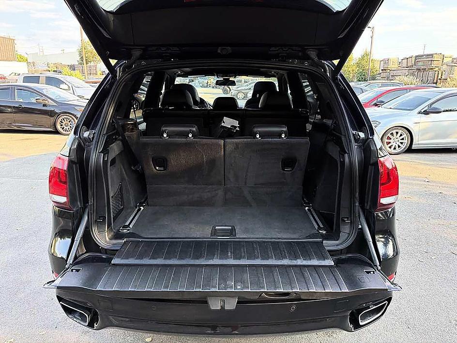 BMW X5 photo 8