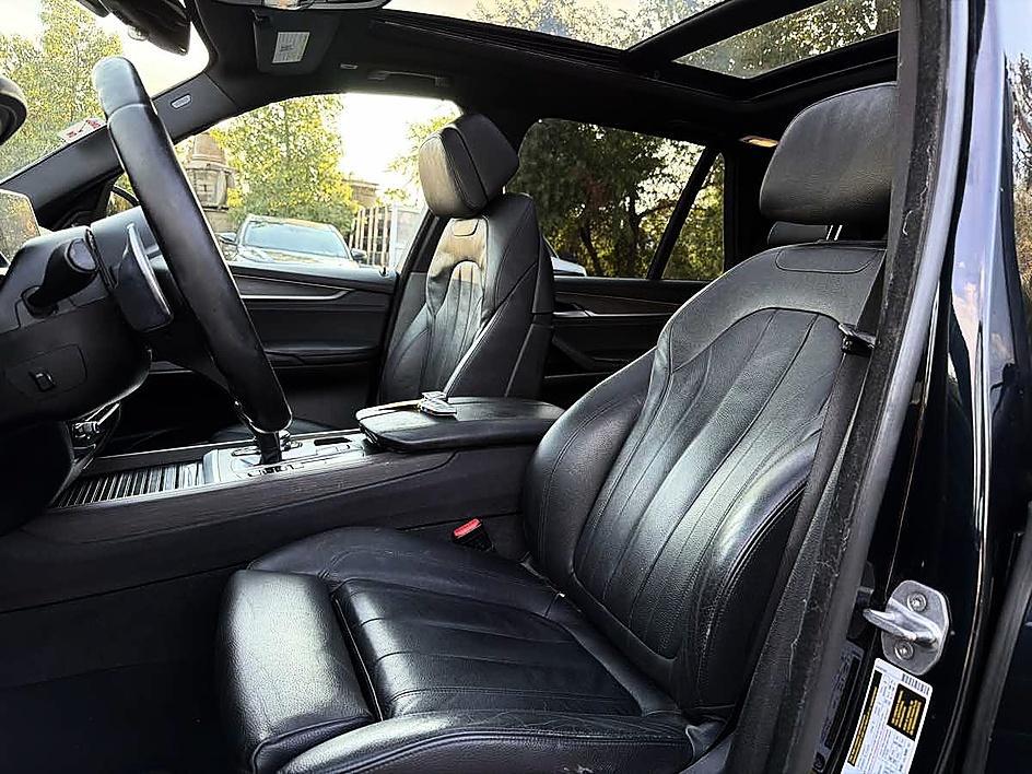 BMW X5 photo 13