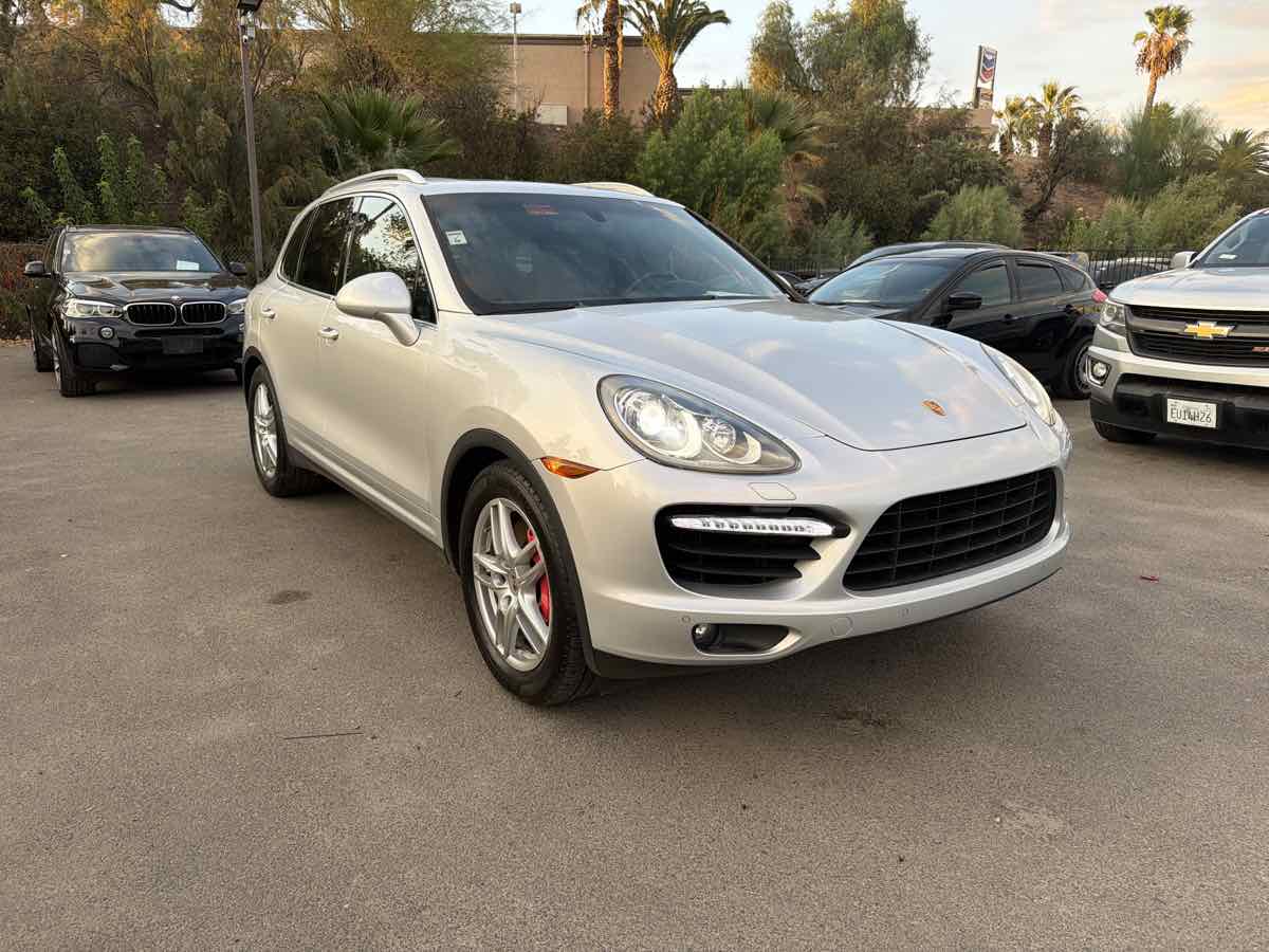 2012 Porsche Cayenne Turbo