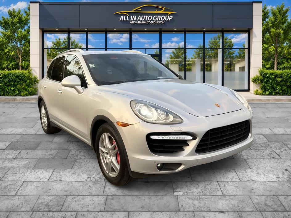 2012 Porsche Cayenne Turbo