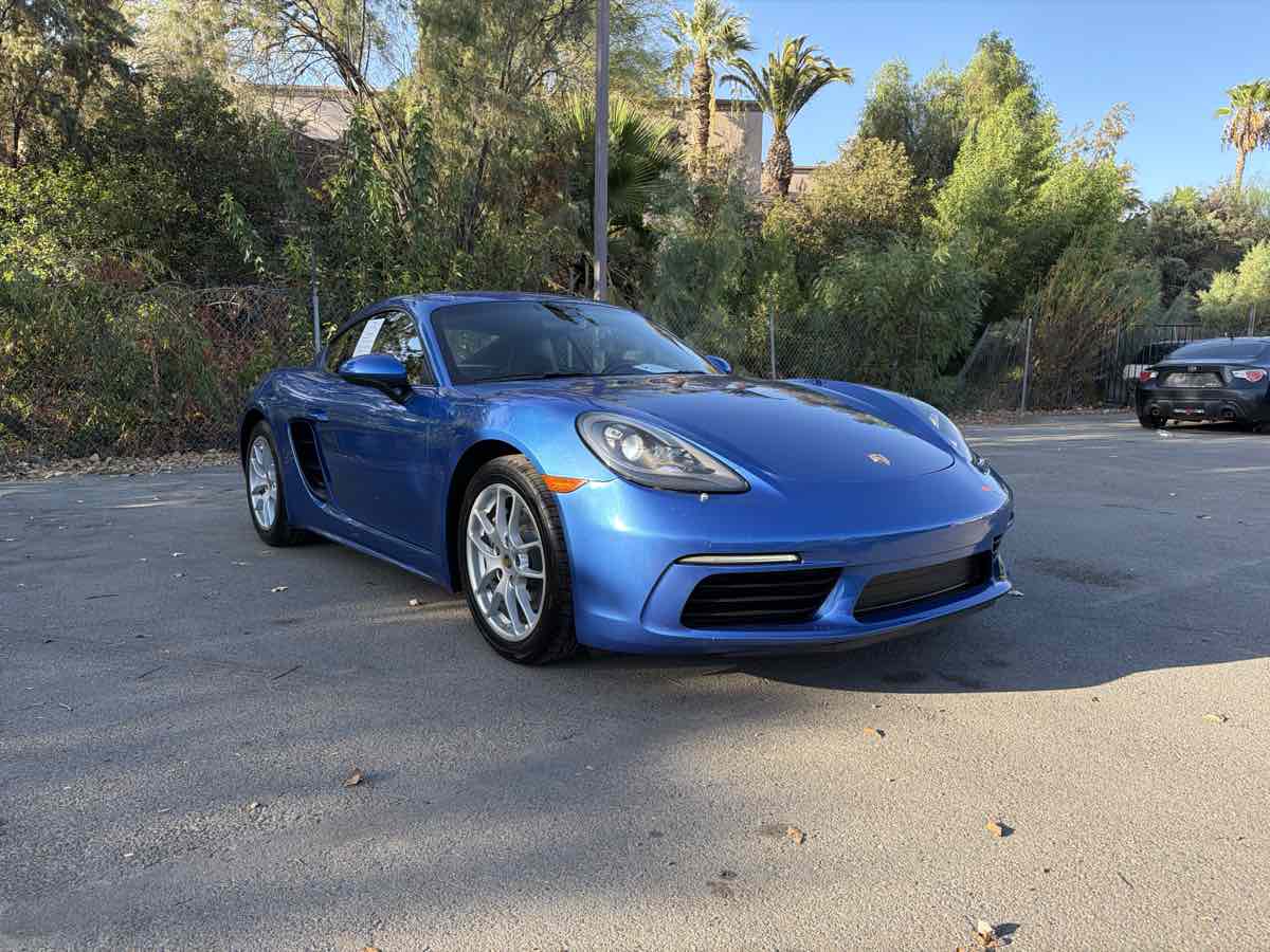 2018 Porsche 718 Cayman 