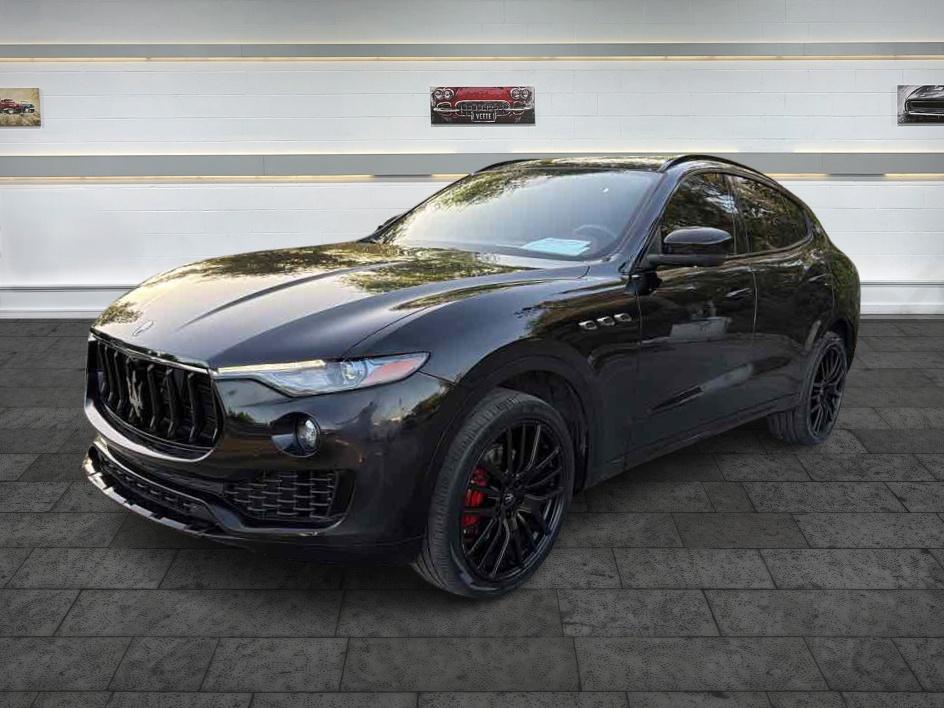 Maserati Levante photo 3