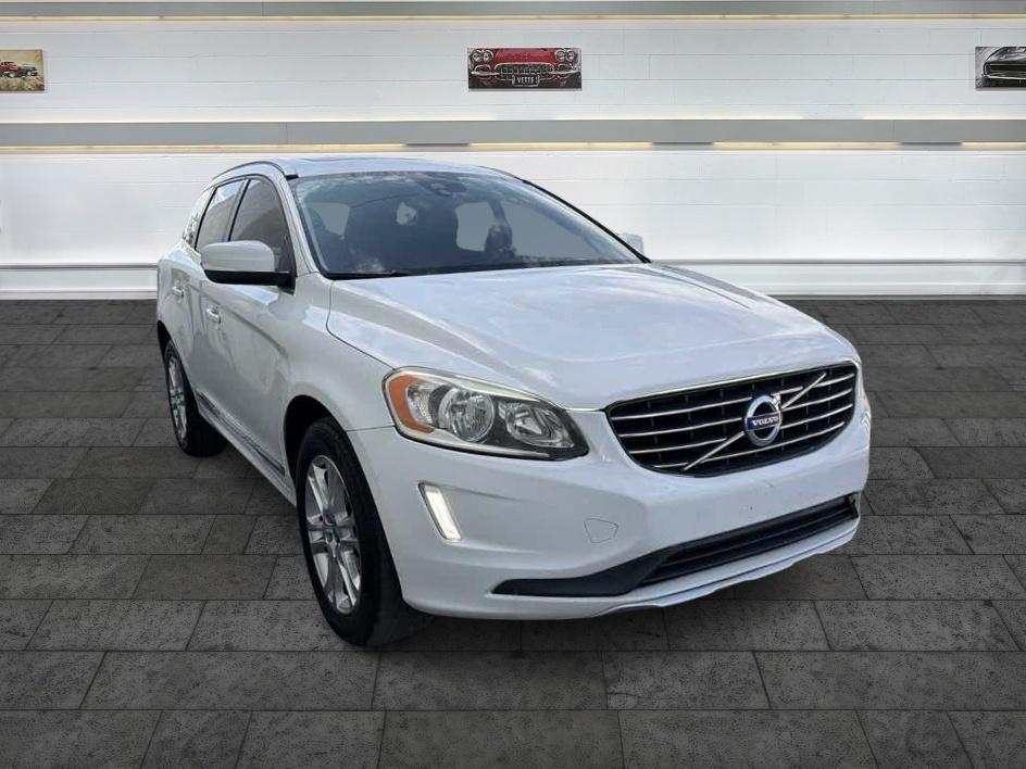 2015 Volvo XC60 T5 Drive-E Premier