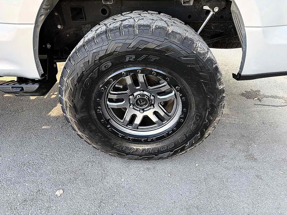 Ford F-150 photo 16