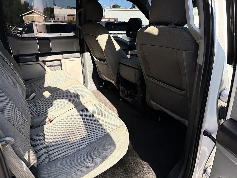 Ford F-150 photo 18