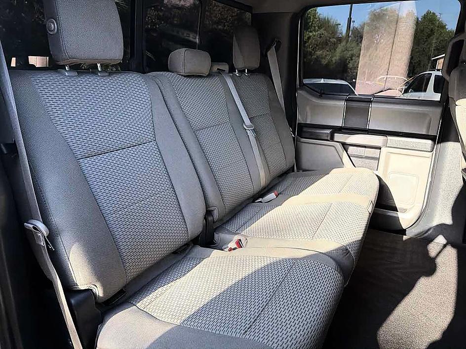 Ford F-150 photo 21