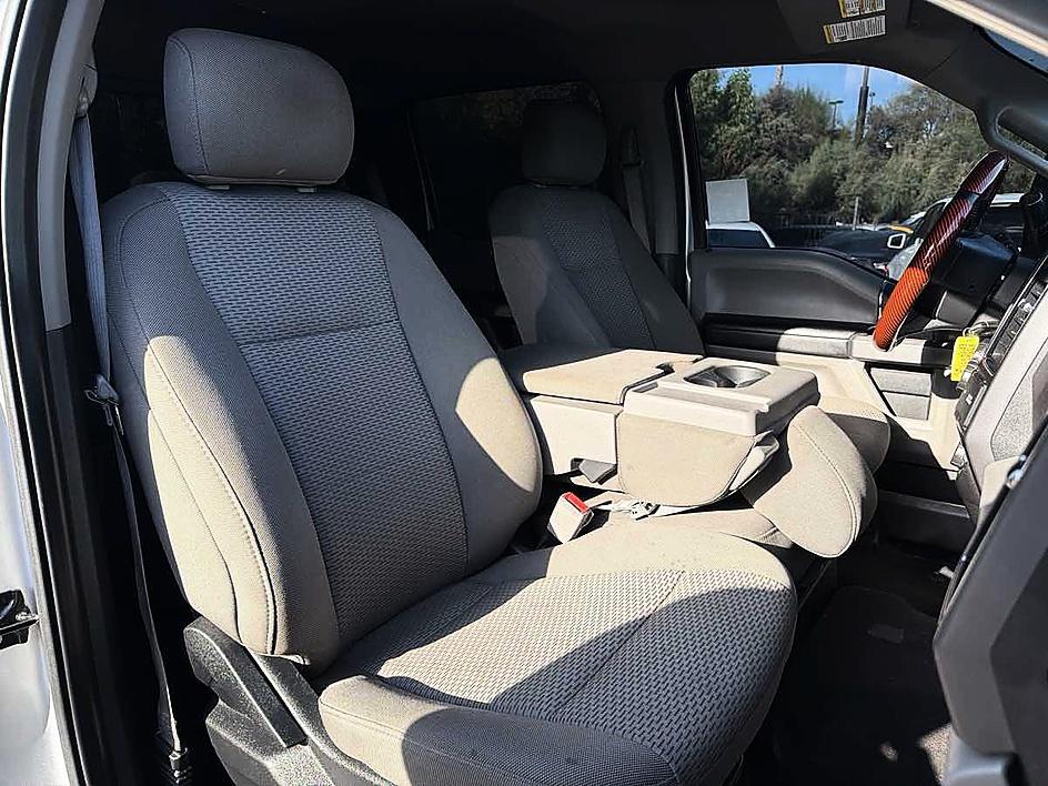 Ford F-150 photo 23