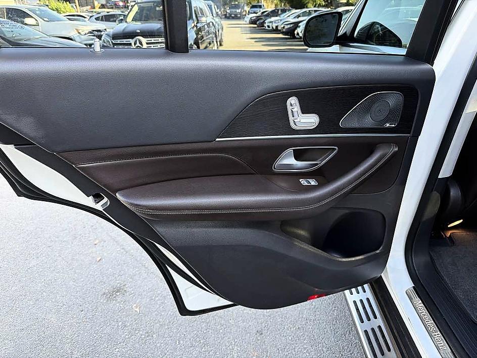Mercedes-Benz GLE photo 10