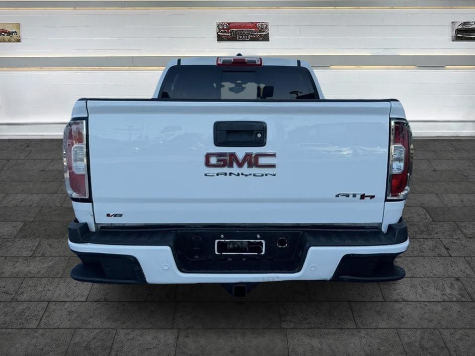GMC Canyon photo 6