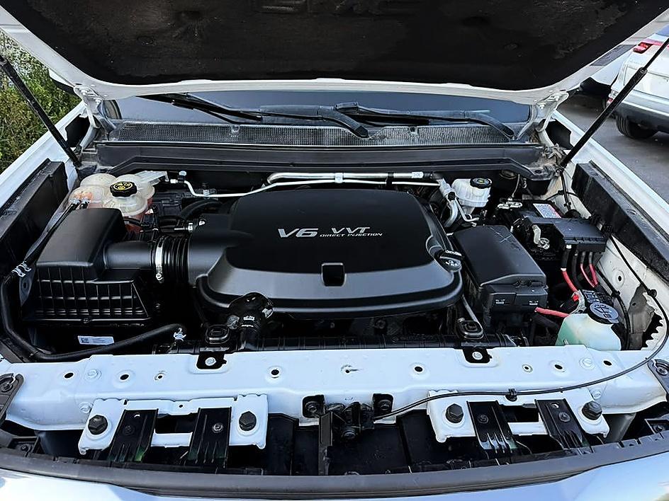 GMC Canyon photo 26