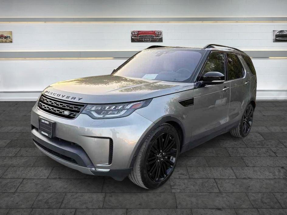 Land Rover Discovery photo 3