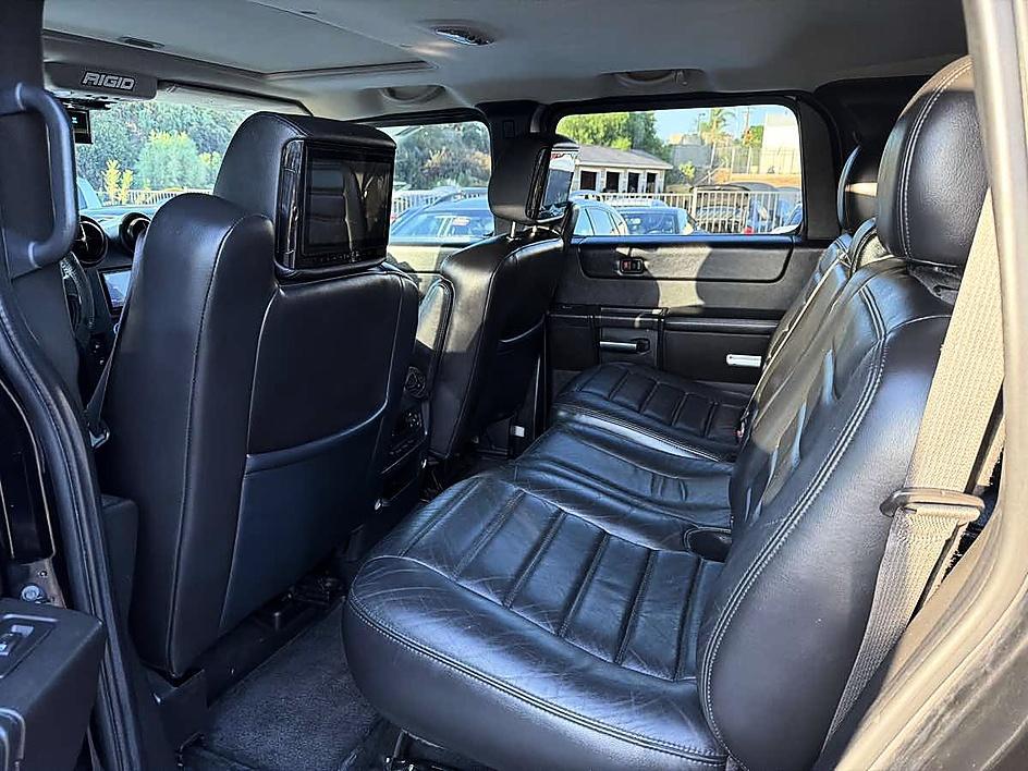 Hummer H2 photo 9