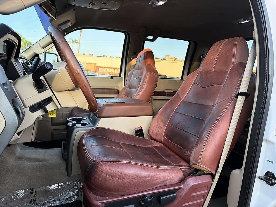 Ford F-350 photo 10