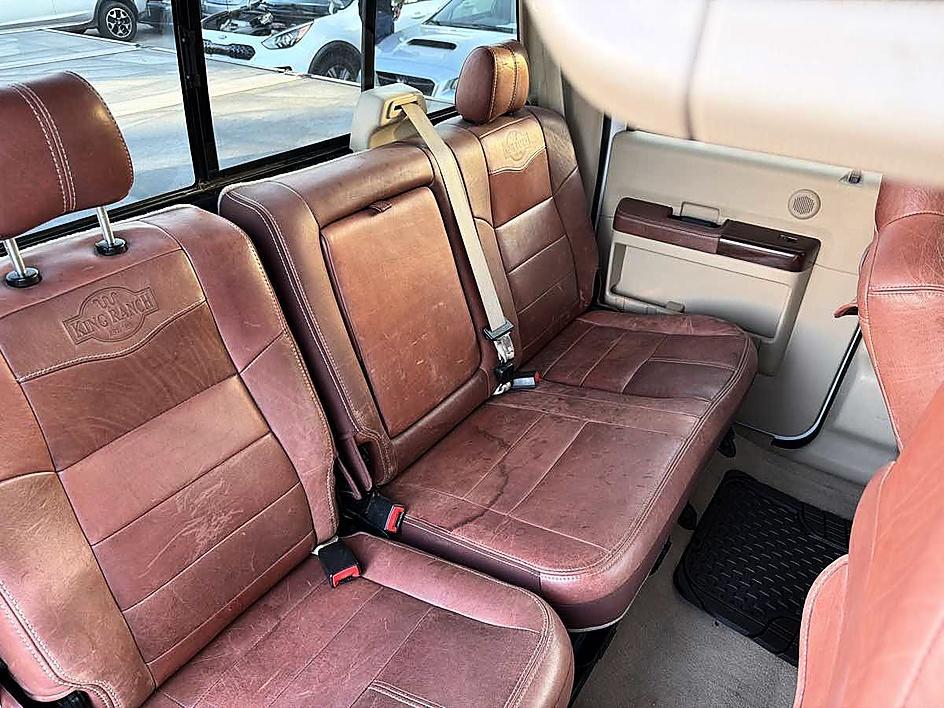 Ford F-350 photo 18