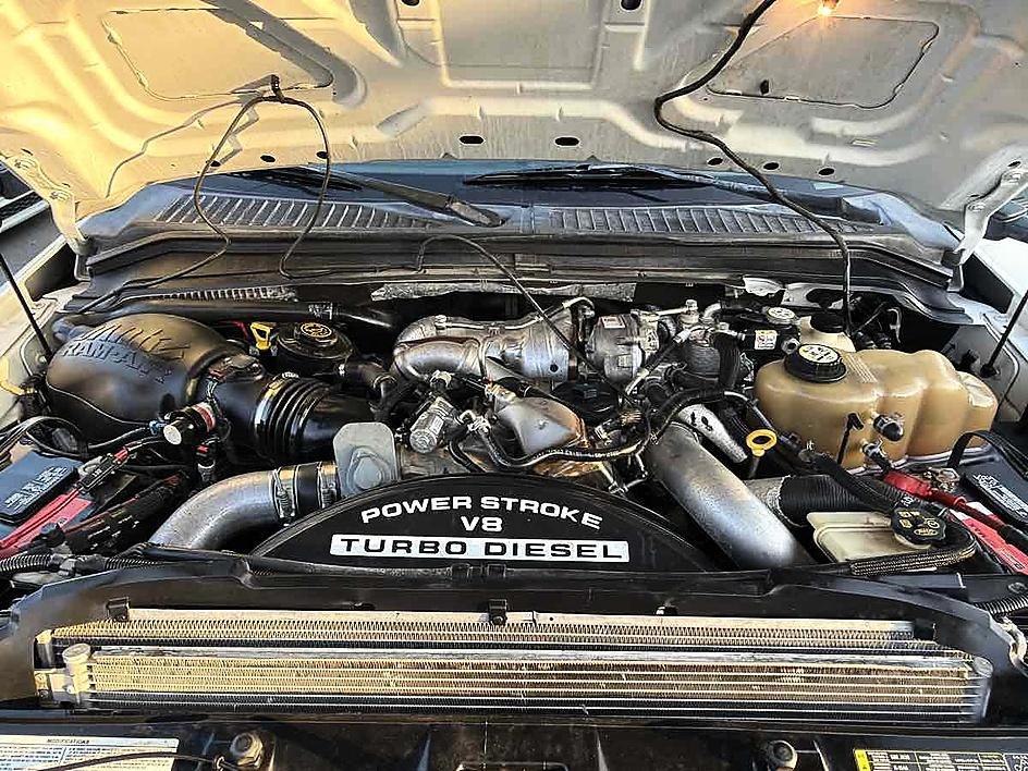 Ford F-350 photo 21